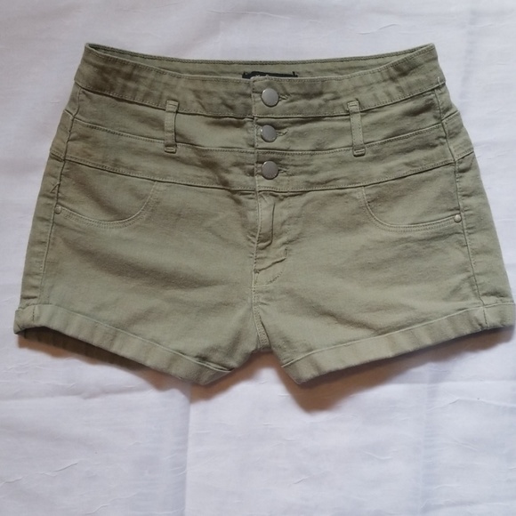 refuge Pants - Refuge shorts